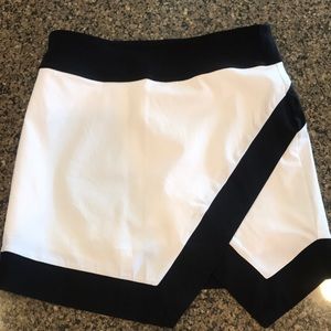 Jofit small awesome skirt skort black white small